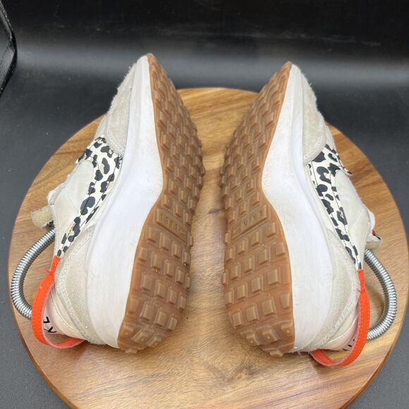 Nike Womens Size 7 Waffle Debut Cheetah DZ5201-100 White Running Shoes Sneakers - Picture 6 of 8